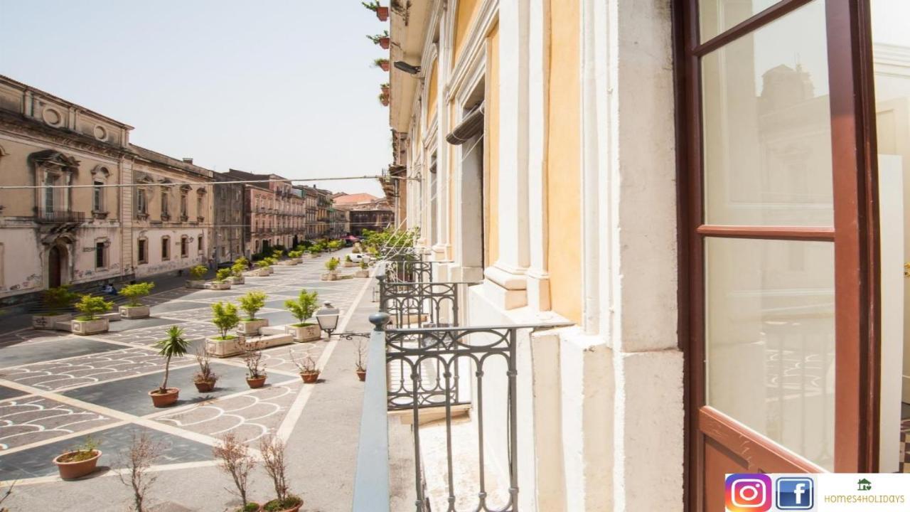 Homes4Holidays - Teatro Massimo Катания Екстериор снимка