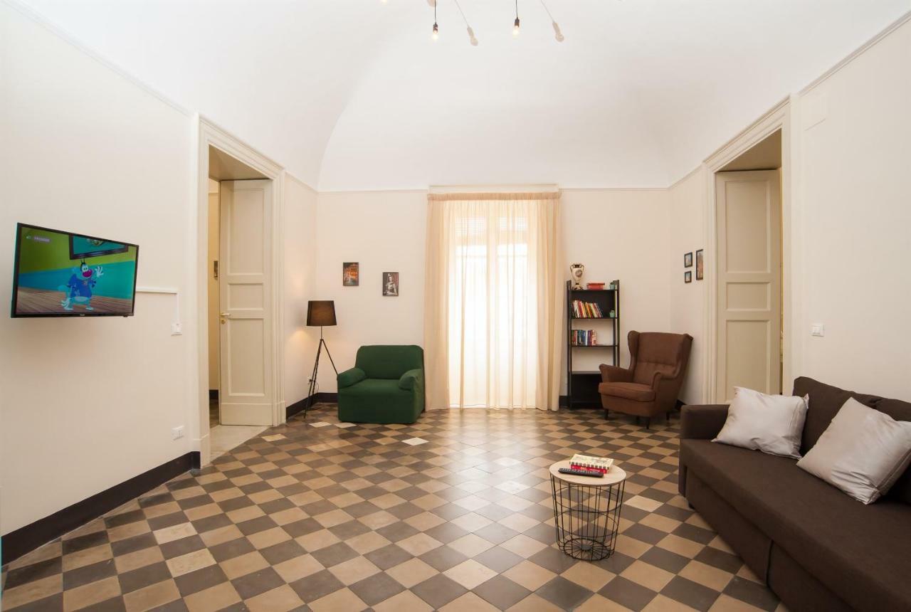 Homes4Holidays - Teatro Massimo Катания Екстериор снимка